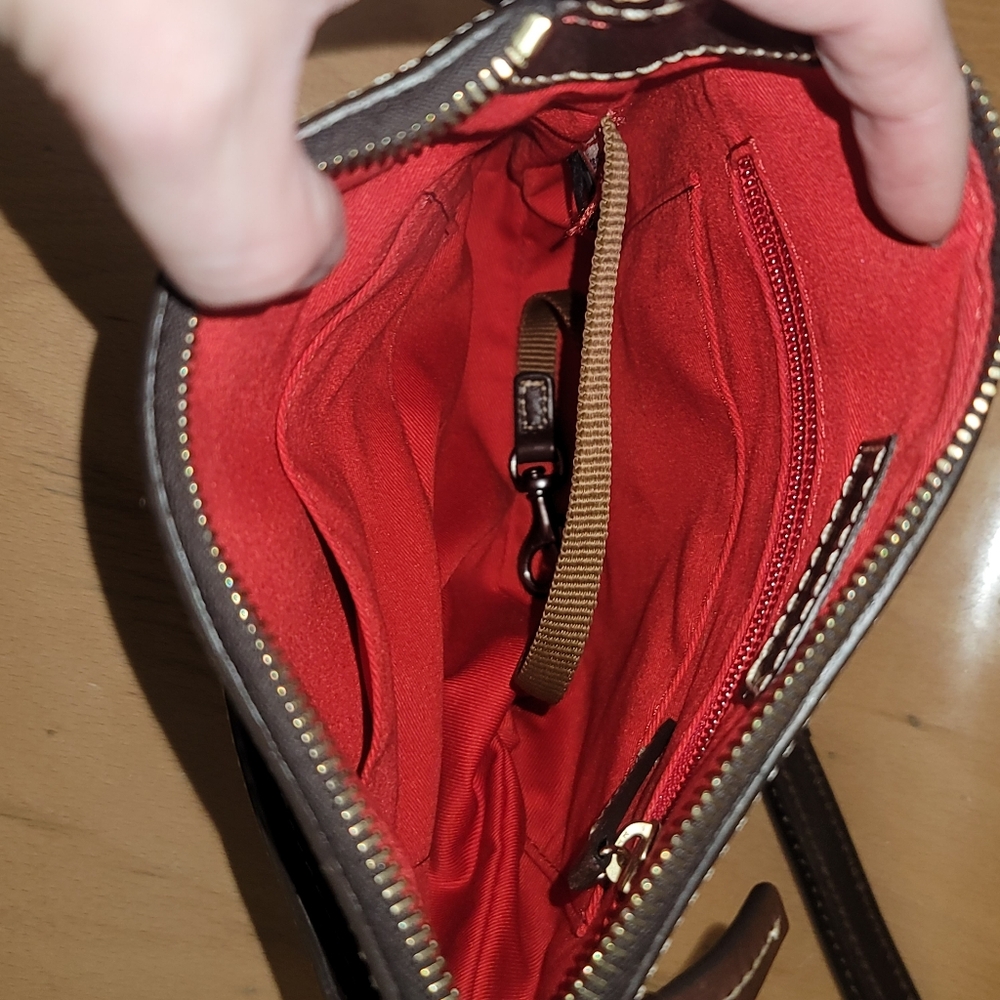 Dooney And Bourke Black Brown Patent Leather Crossbody - Picture 13 of 16
